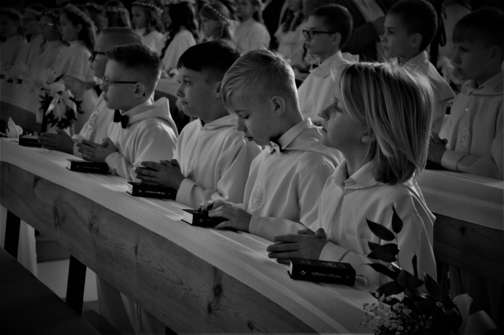 Pierwsza Komunia Święta w parafii pw. św. Antoniego w Jarocinie