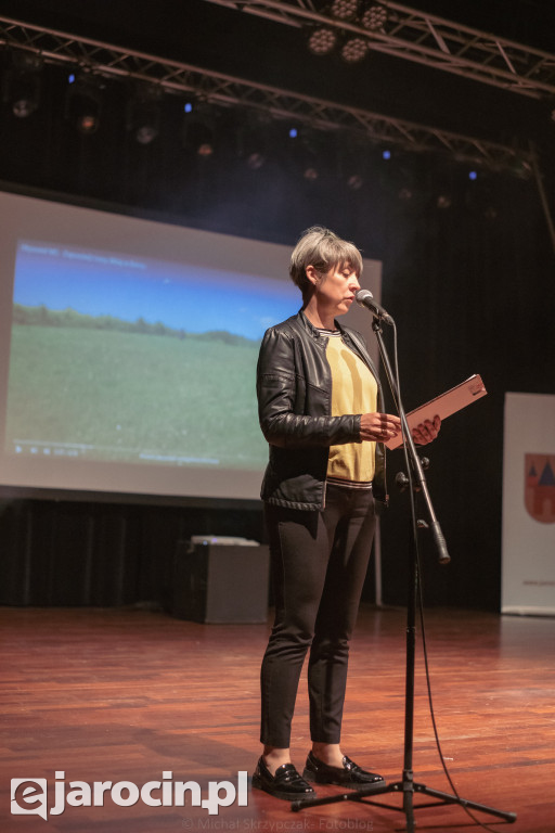 Konferencja z młodzieżą o młodzieży