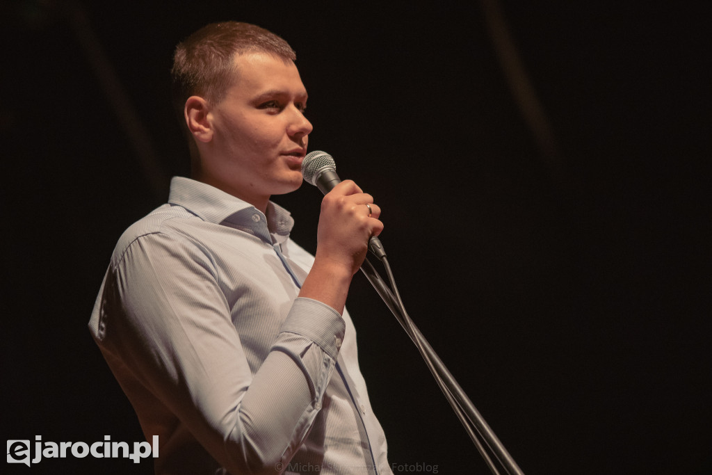 Konferencja z młodzieżą o młodzieży