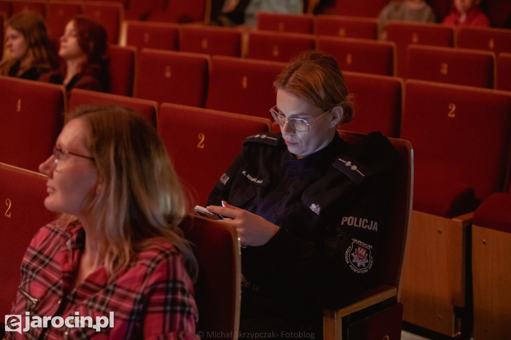 Konferencja z młodzieżą o młodzieży