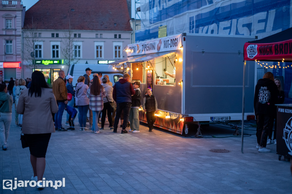 Otwarcie jarocińskiego rynku po rewitalizacji