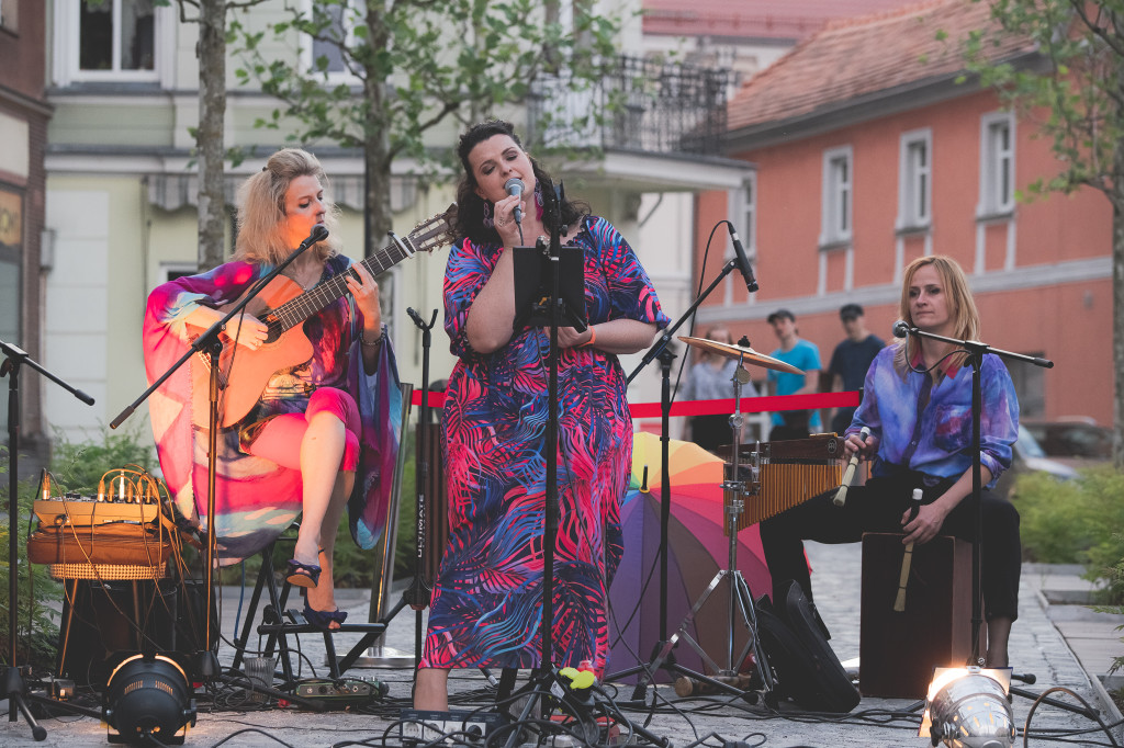Letnie Brzmienia Jarocina - Ladies EM Trio