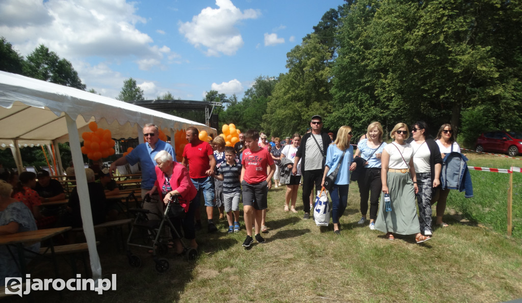 Niedziela przy Młynie w Wilkowyi