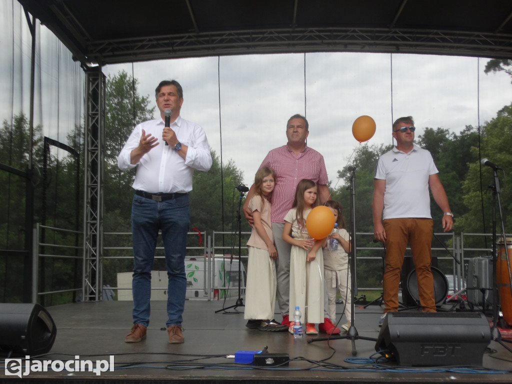 Niedziela przy Młynie w Wilkowyi