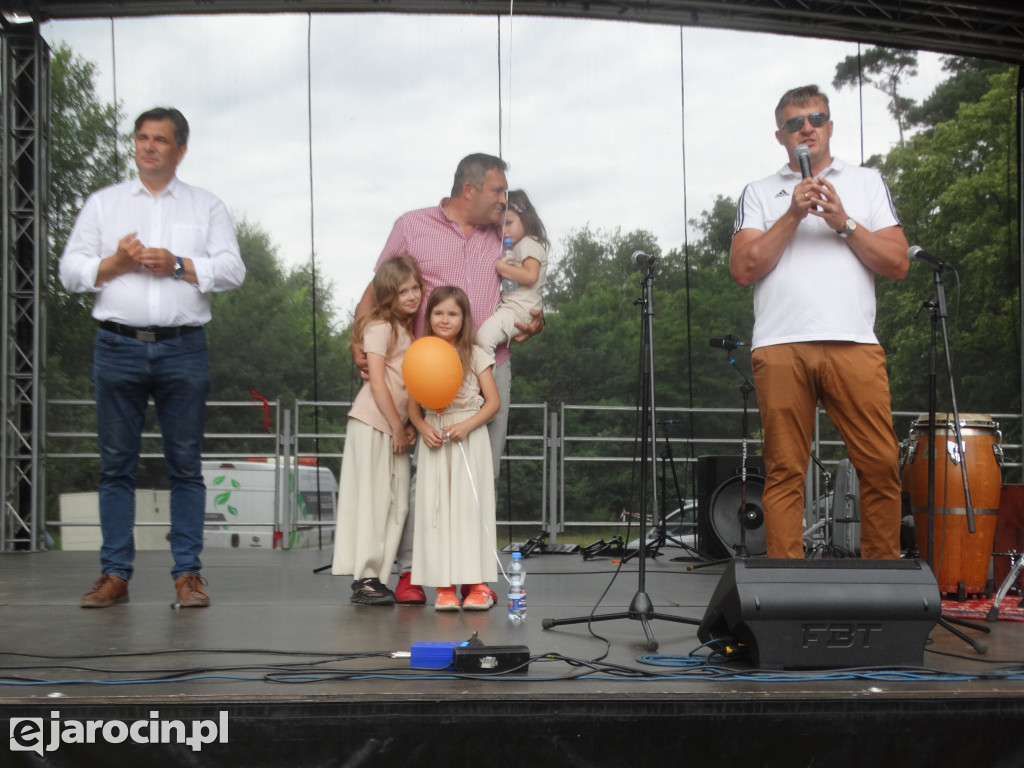 Niedziela przy Młynie w Wilkowyi