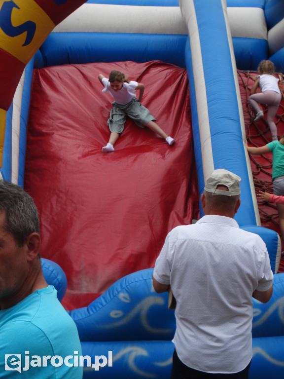 Niedziela przy Młynie w Wilkowyi