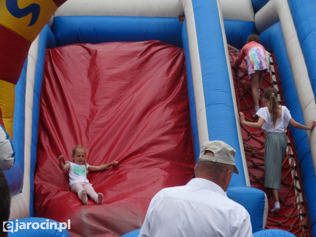 Niedziela przy Młynie w Wilkowyi