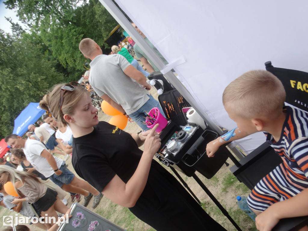 Niedziela przy Młynie w Wilkowyi