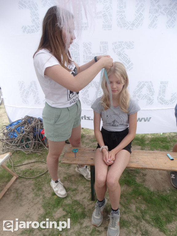 Niedziela przy Młynie w Wilkowyi