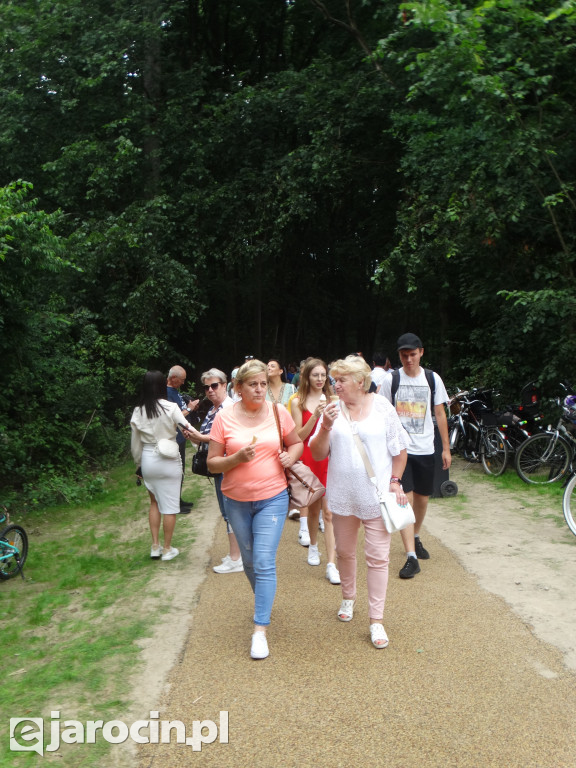 Niedziela przy Młynie w Wilkowyi