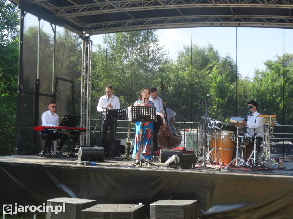 Niedziela przy Młynie w Wilkowyi