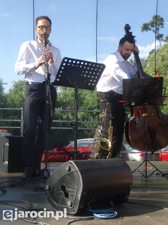 Niedziela przy Młynie w Wilkowyi