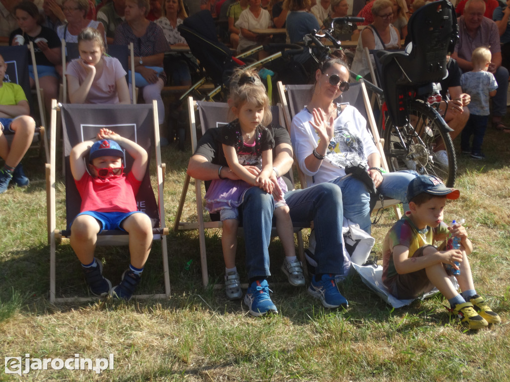 Niedziela przy Młynie w Wilkowyi