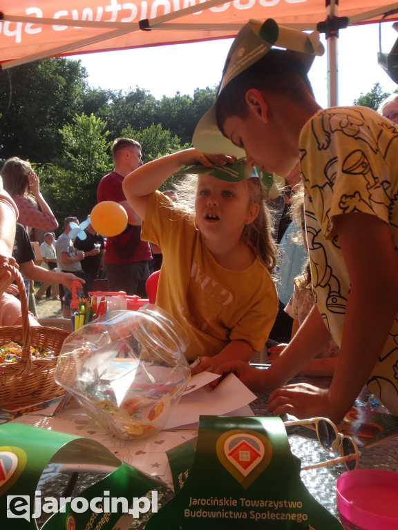 Niedziela przy Młynie w Wilkowyi