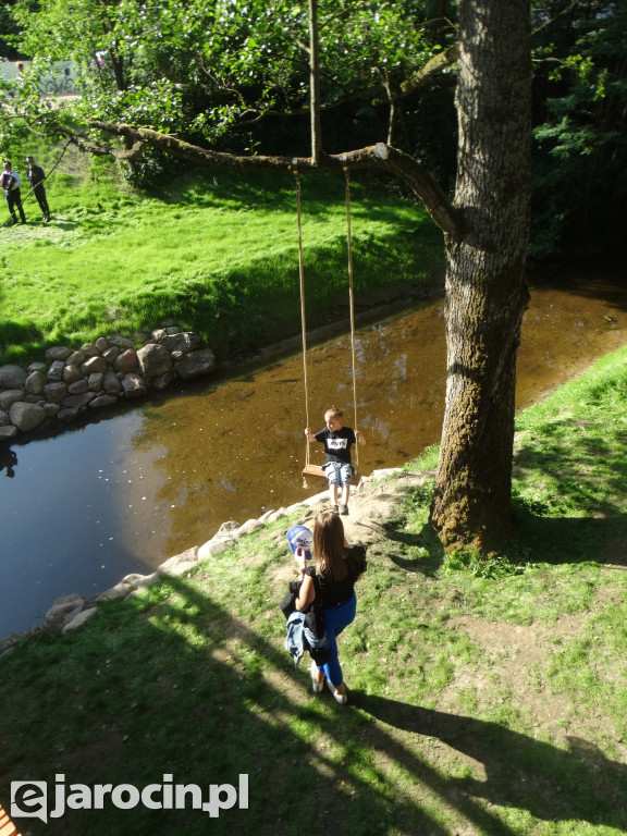 Niedziela przy Młynie w Wilkowyi