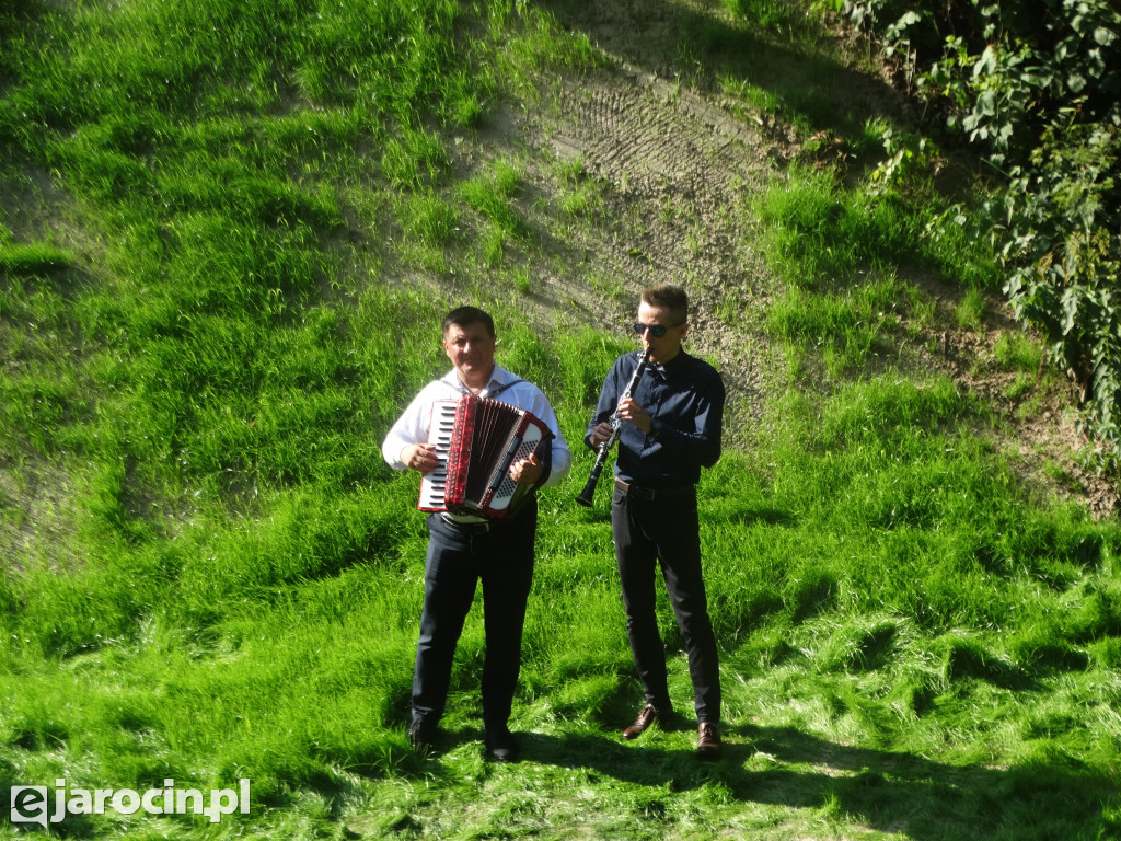 Niedziela przy Młynie w Wilkowyi