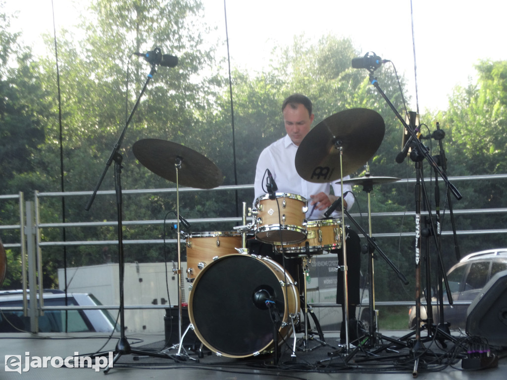 Niedziela przy Młynie w Wilkowyi