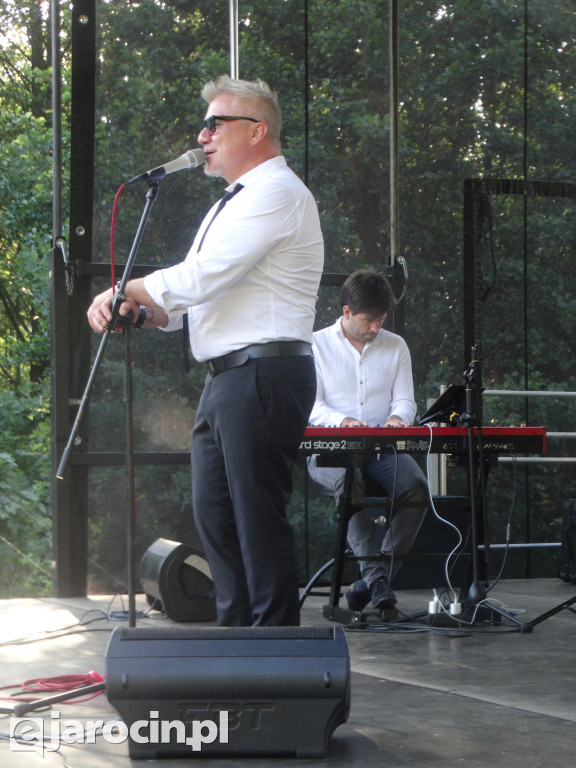 Niedziela przy Młynie w Wilkowyi