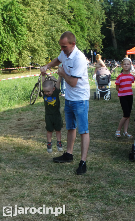 Niedziela przy Młynie w Wilkowyi