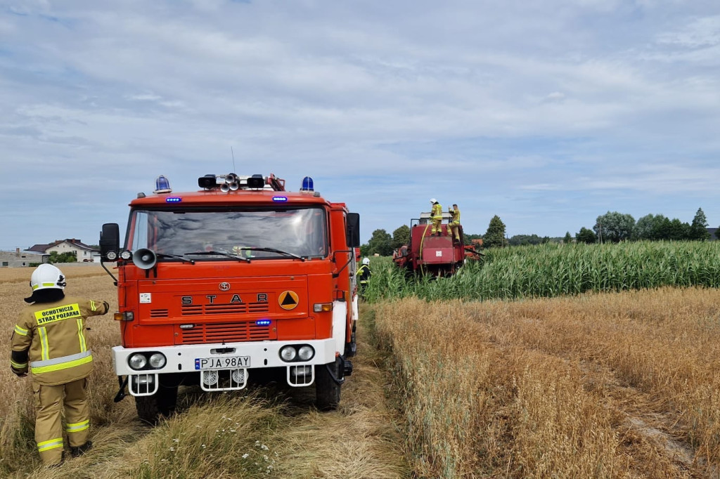 Pożar zboża na pniu w Łobzowcu