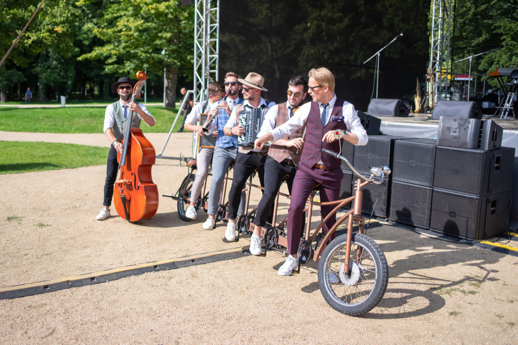 Orkiestra Na Dużym Rowerze