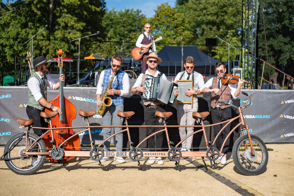 Orkiestra Na Dużym Rowerze