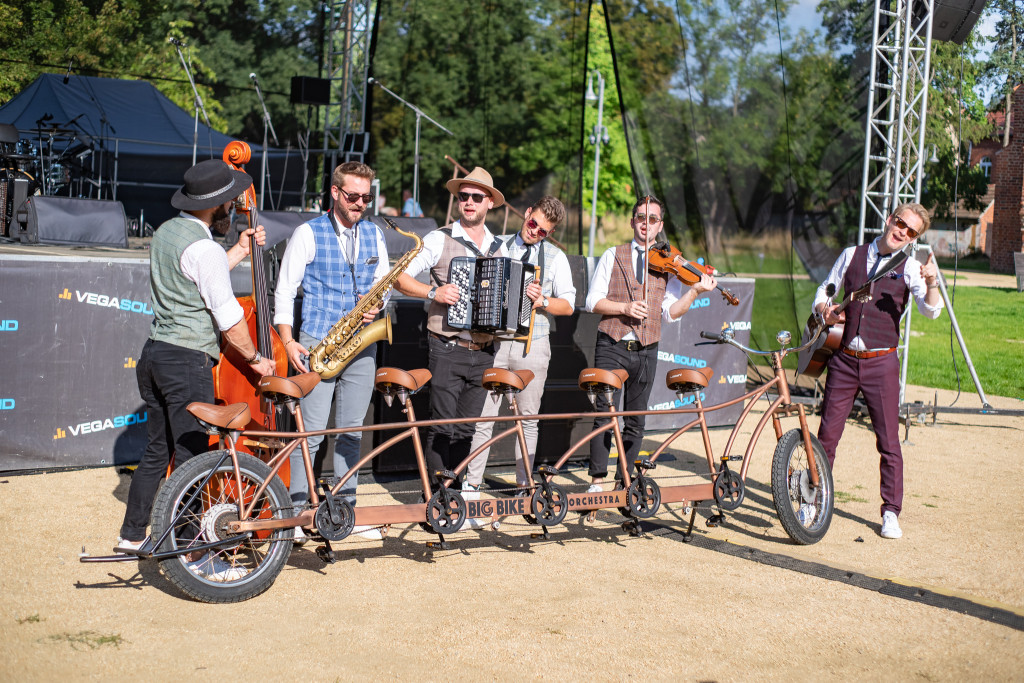 Orkiestra Na Dużym Rowerze