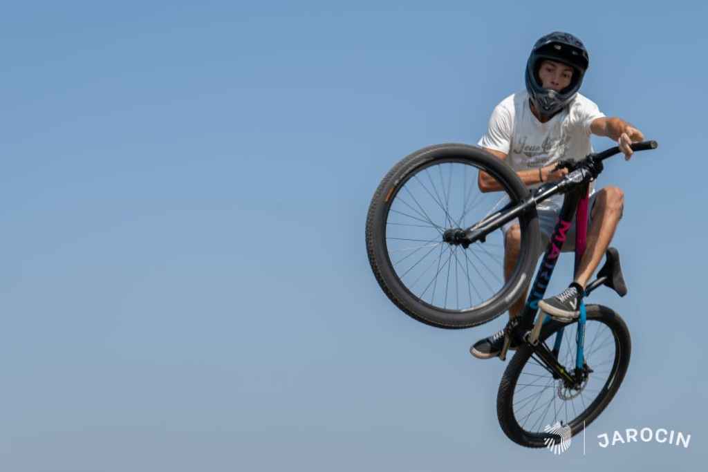 Uczyli się jak dobrze jeździć na pumptracku