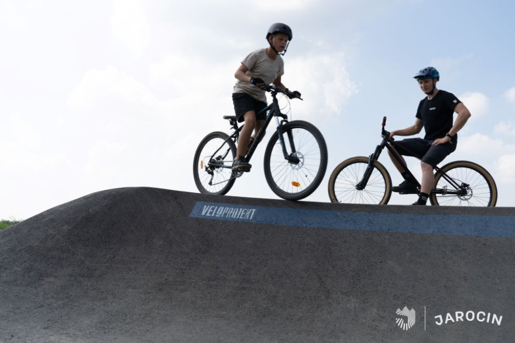 Uczyli się jak dobrze jeździć na pumptracku