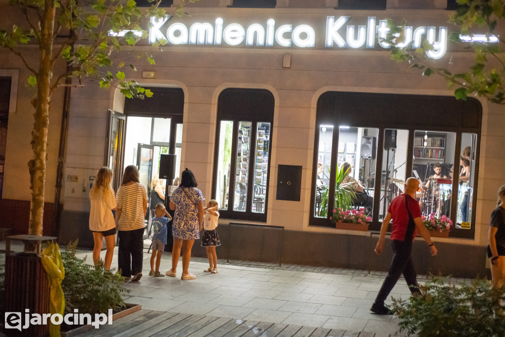 Letnie Brzmienia Jarocina: Kilka czułości