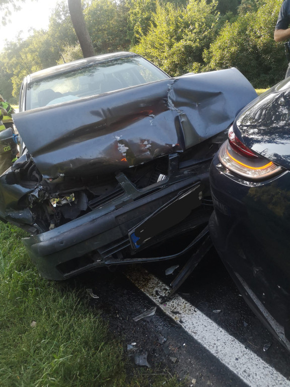 Kolizja Seata z Porsche