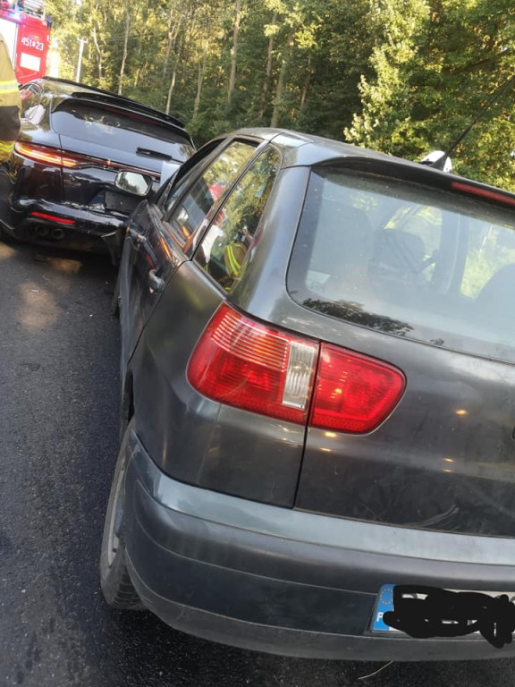 Kolizja Seata z Porsche