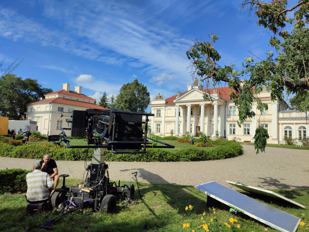 W Śmiełowie powstaje serial o Mickiewiczu