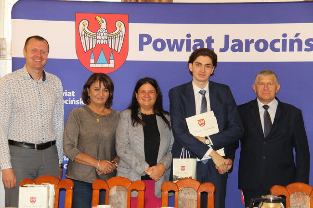 Sześcioro abiturientów najlepiej poradziło sobie z maturą