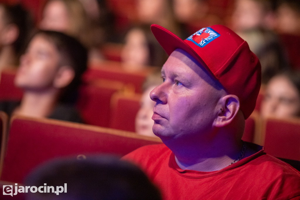 Konferencja z młodzieżą o młodzieży