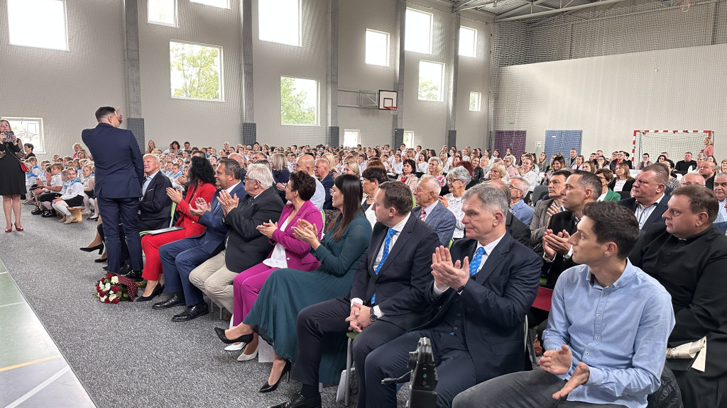 Nadanie imienia Szkole Podstawowej w Witaszycach