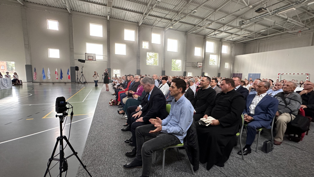 Nadanie imienia Szkole Podstawowej w Witaszycach