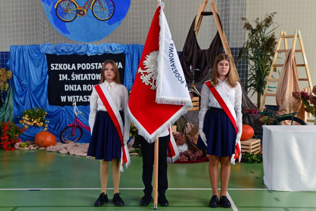 Nadanie imienia Szkole Podstawowej w Witaszycach