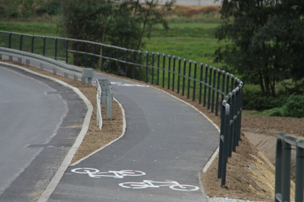 Otwarcie ścieżki rowerowej Twardów-Wyszki