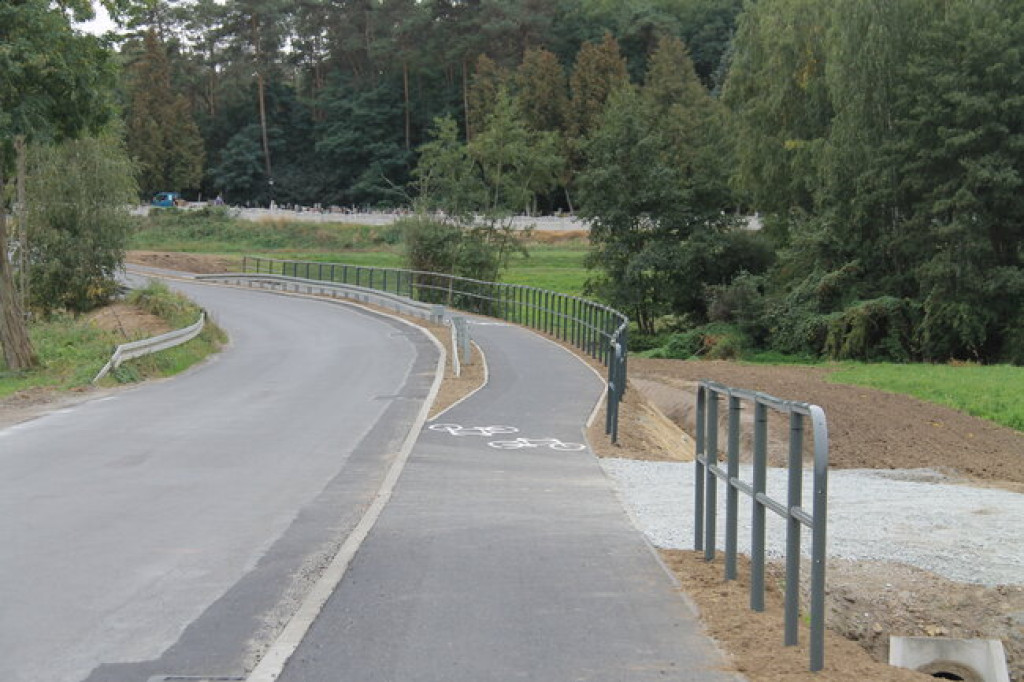 Otwarcie ścieżki rowerowej Twardów-Wyszki