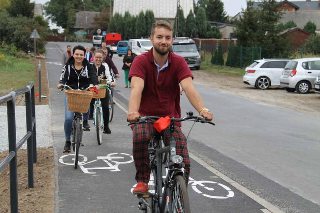 Otwarcie ścieżki rowerowej Twardów-Wyszki