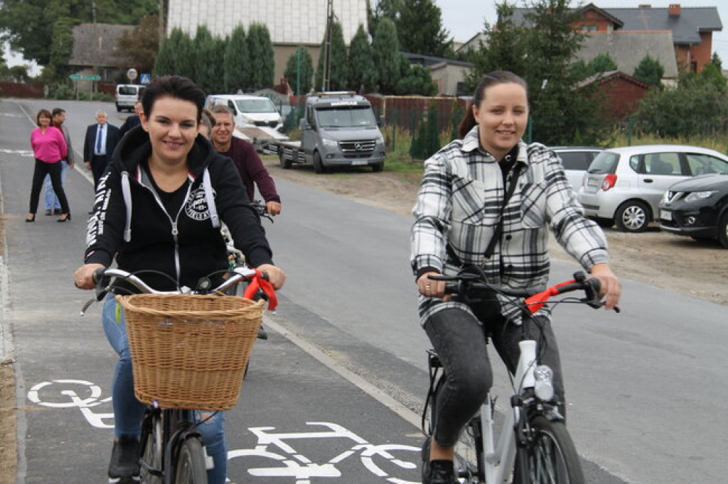 Otwarcie ścieżki rowerowej Twardów-Wyszki