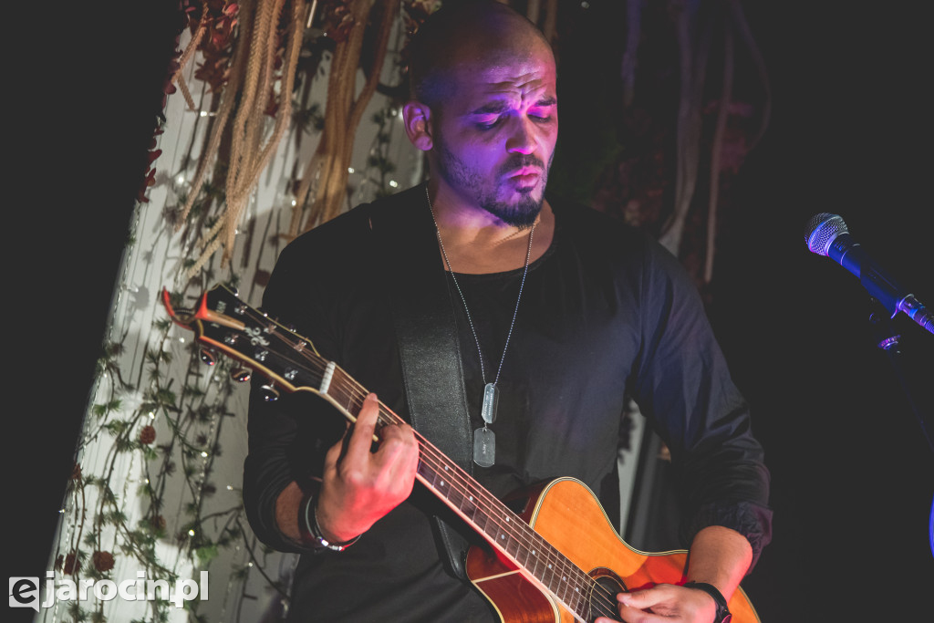 Damian Ukeje wystąpił w Hermanowie