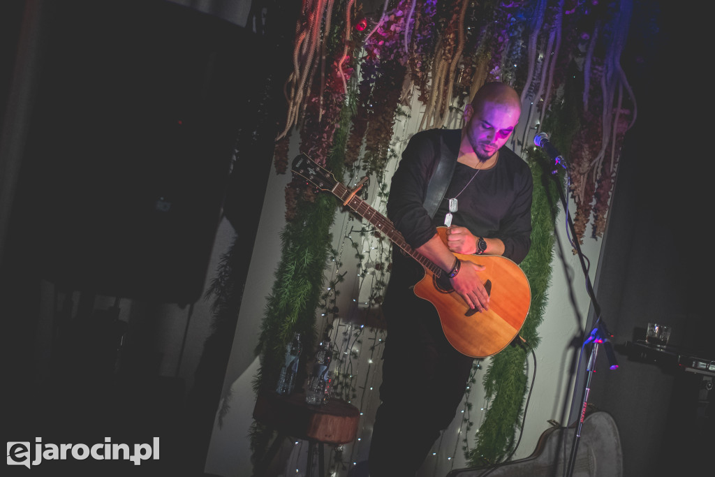 Damian Ukeje wystąpił w Hermanowie