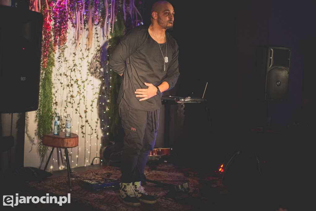 Damian Ukeje wystąpił w Hermanowie