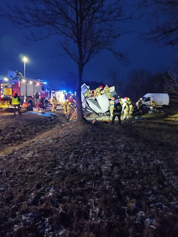 Wypadek busa na krajowej „15”