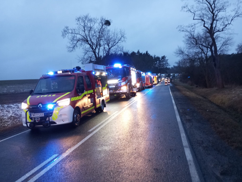 Wypadek busa na krajowej „15”