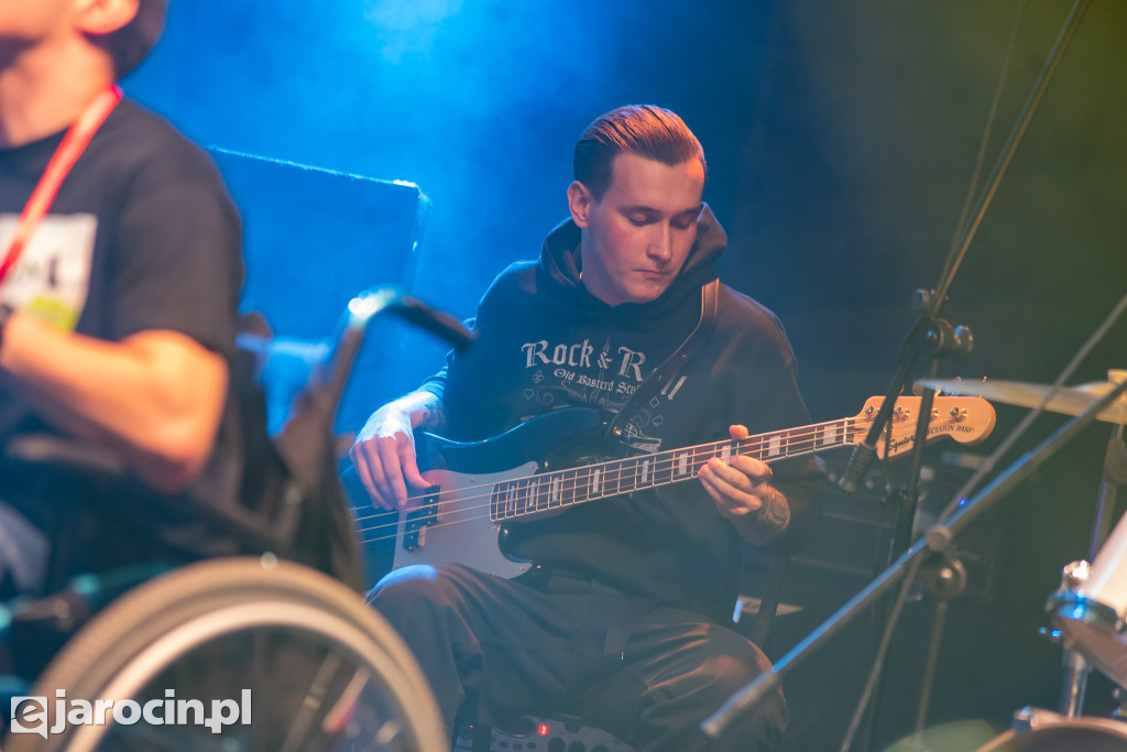Koncert dla Zuzi. Małej dziewczynki z dużymi problemami