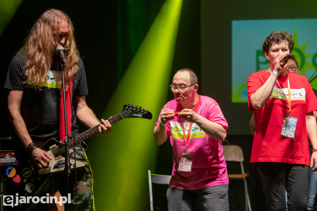 Koncert dla Zuzi. Małej dziewczynki z dużymi problemami