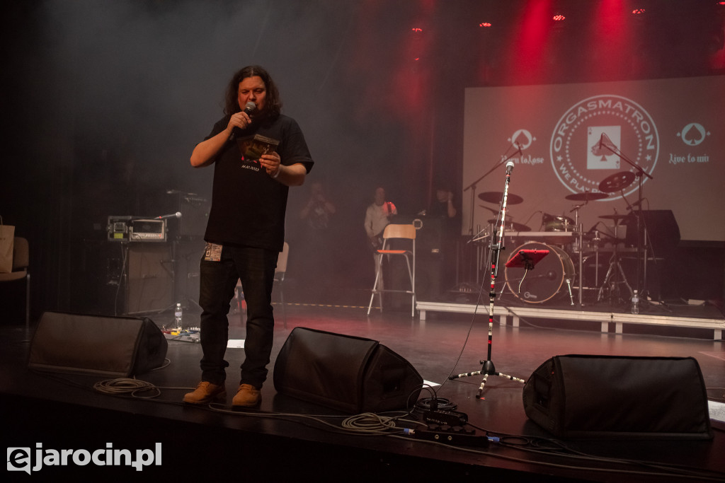 Koncert dla Zuzi. Małej dziewczynki z dużymi problemami